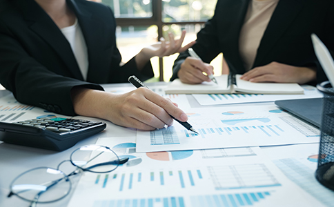 辦理道路運(yùn)輸經(jīng)營許可證的條件