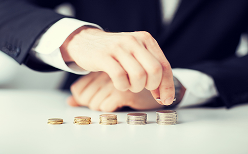 這些公司不知所措，稽查突襲欠保企業